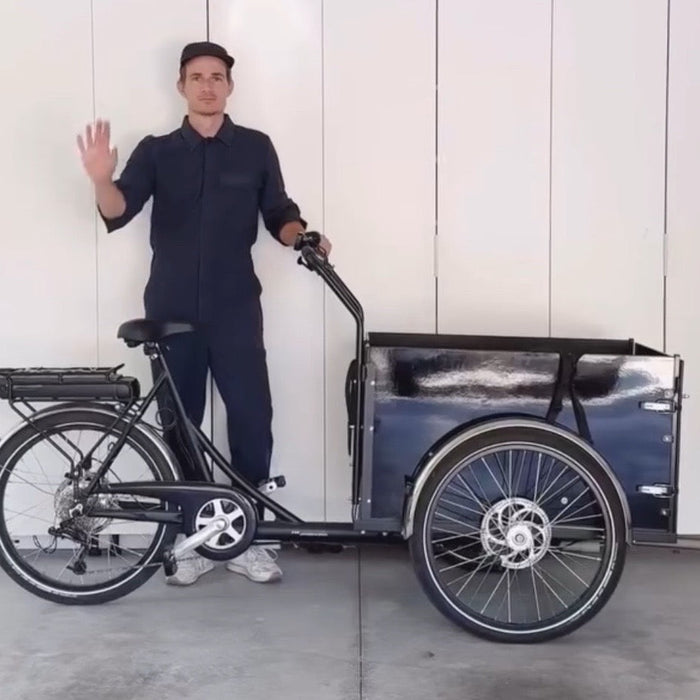 Everyday Adventures: The Jones Family and Their Christiania Bike